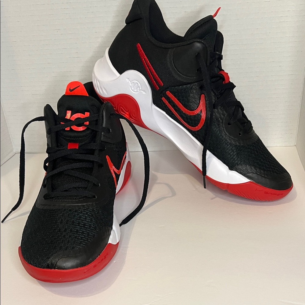 Nike Black and Red Men's Athletic Sneakers